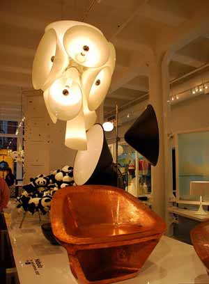 奇妙落地?zé)?照亮家里每個(gè)角落（圖）