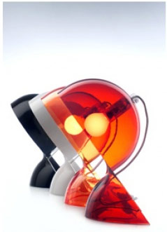 可愛的燈飾：小娃娃臺(tái)燈(圖)