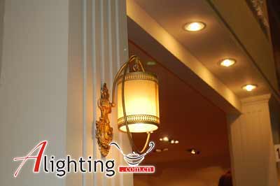 走廊壁燈 細(xì)節(jié)營造華貴感(圖)