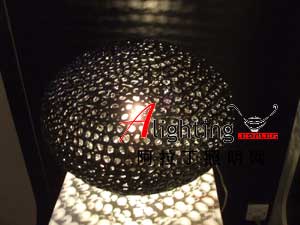 鏤空金屬蛋燈 繁華的設(shè)計(jì)(組圖)