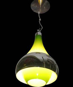 晶瑩透亮 小燈具增加家居情趣（圖）